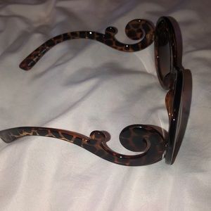 Fashion sunglasses